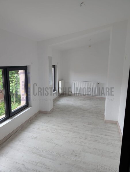 Buzesti. Piata Victoriei. vila Ds+P+1 open space, 230 mp, renovat 2024